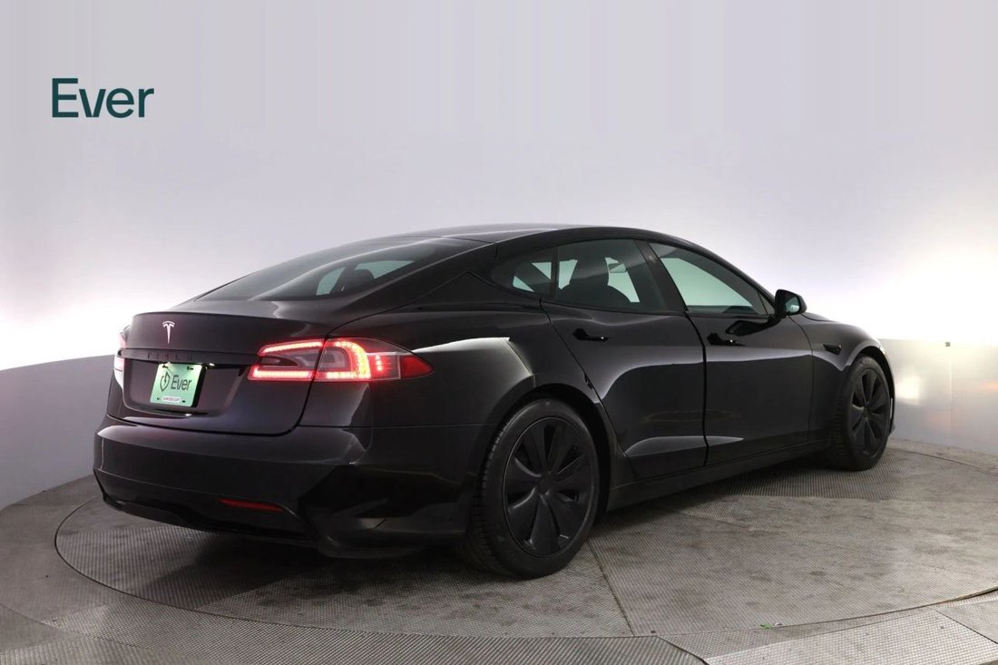 Sedan in San Francisco, CA, United States 3 - 18045875