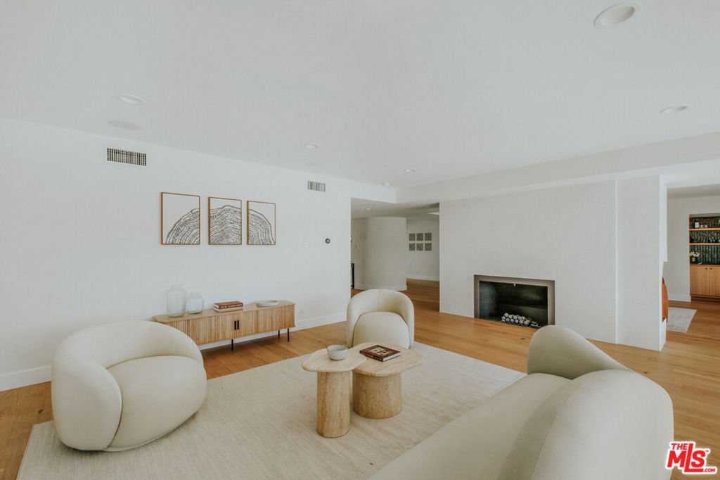 House in Los Angeles, California, United States 4 - 18477884