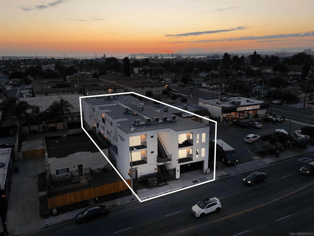 National City, California, United States 1 - 18485989