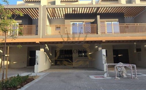 Townhouse in Damac Hills 2, Dubai, United Arab Emirates 1