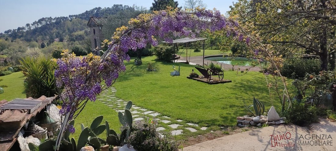 Farm Ranch in Camaiore, Tuscany, Italy 4 - 18485162