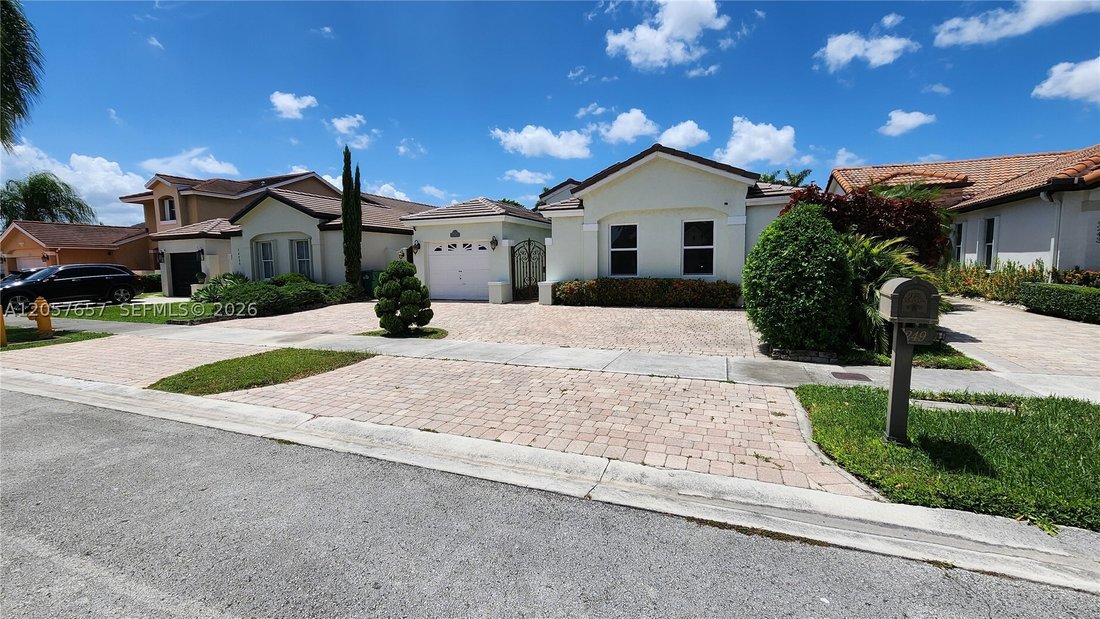 House in West Miami, Florida, United States 1 - 18485472