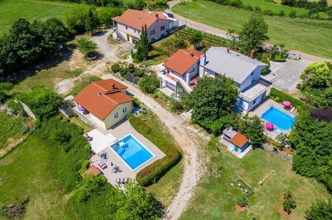 Villa in Zminj, Istria County, Croatia 1 - 18485931