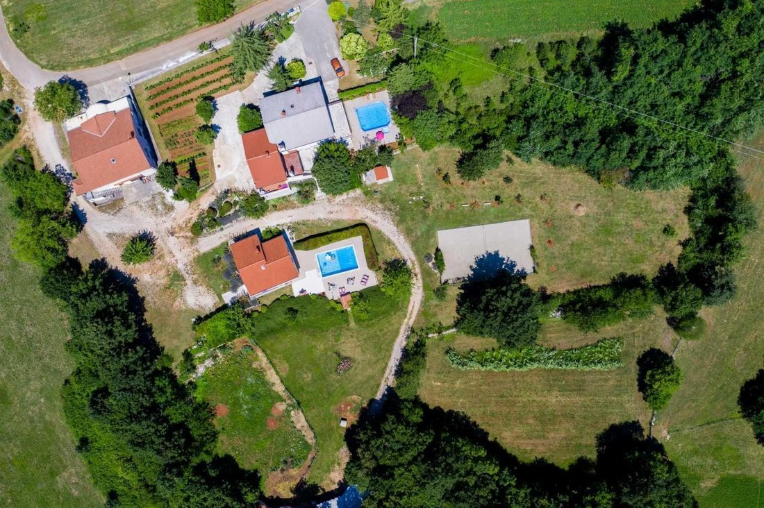 Villa in Zminj, Istria County, Croatia 2 - 18485931