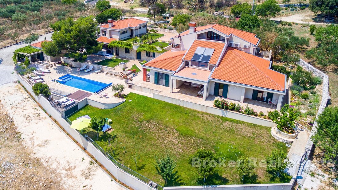 Villa in Trogir, Split-Dalmatia County, Croatia 1 - 18483104