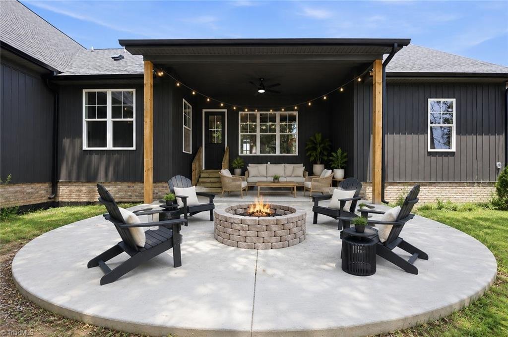 House in Mebane, North Carolina, United States 4 - 18456150