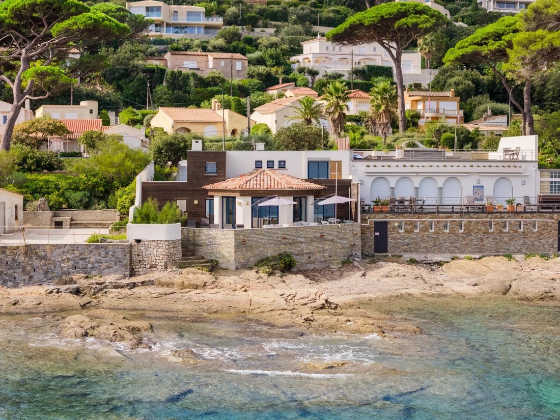 Villa in Nartelle-Noyer-Bellevue-bd des Sardinaux, Sainte-Maxime, France 1 - 16898187
