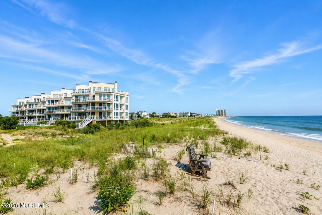 Condo in Long Branch, New Jersey, United States 4 - 18485232