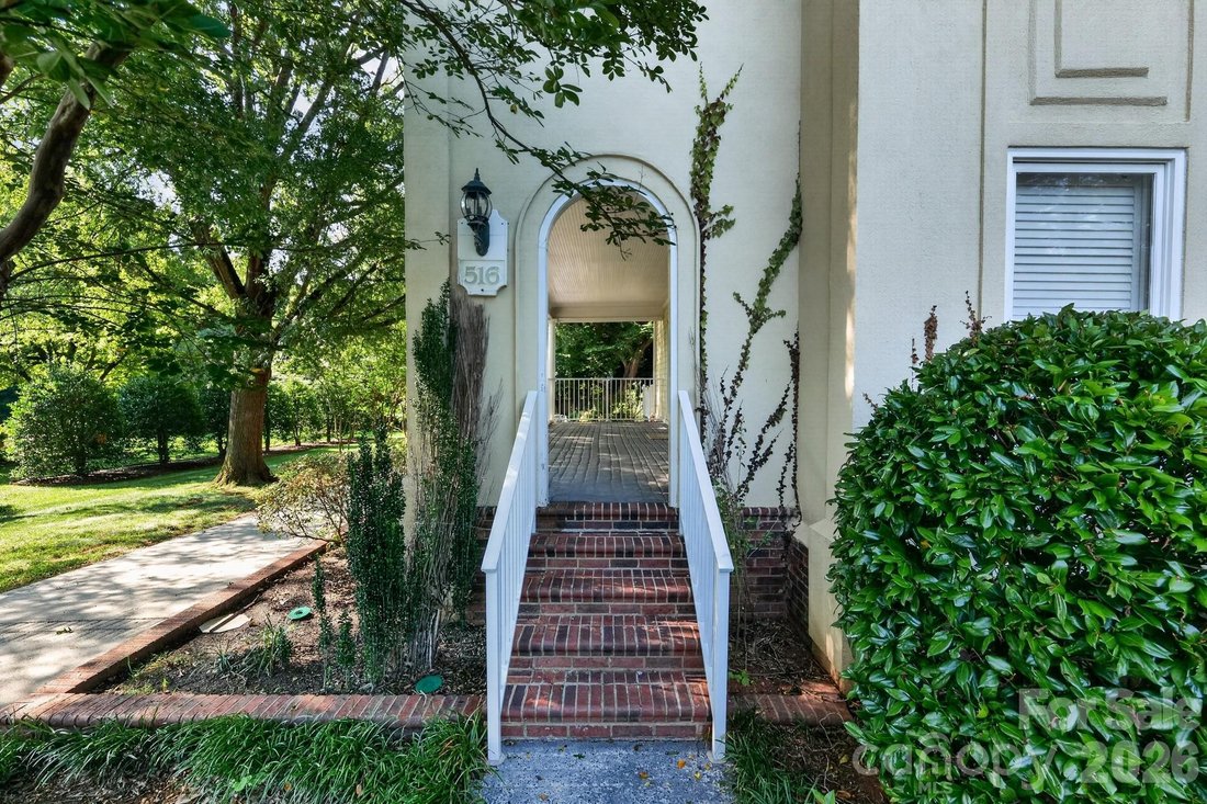 House in Charlotte, North Carolina, United States 3 - 18306174