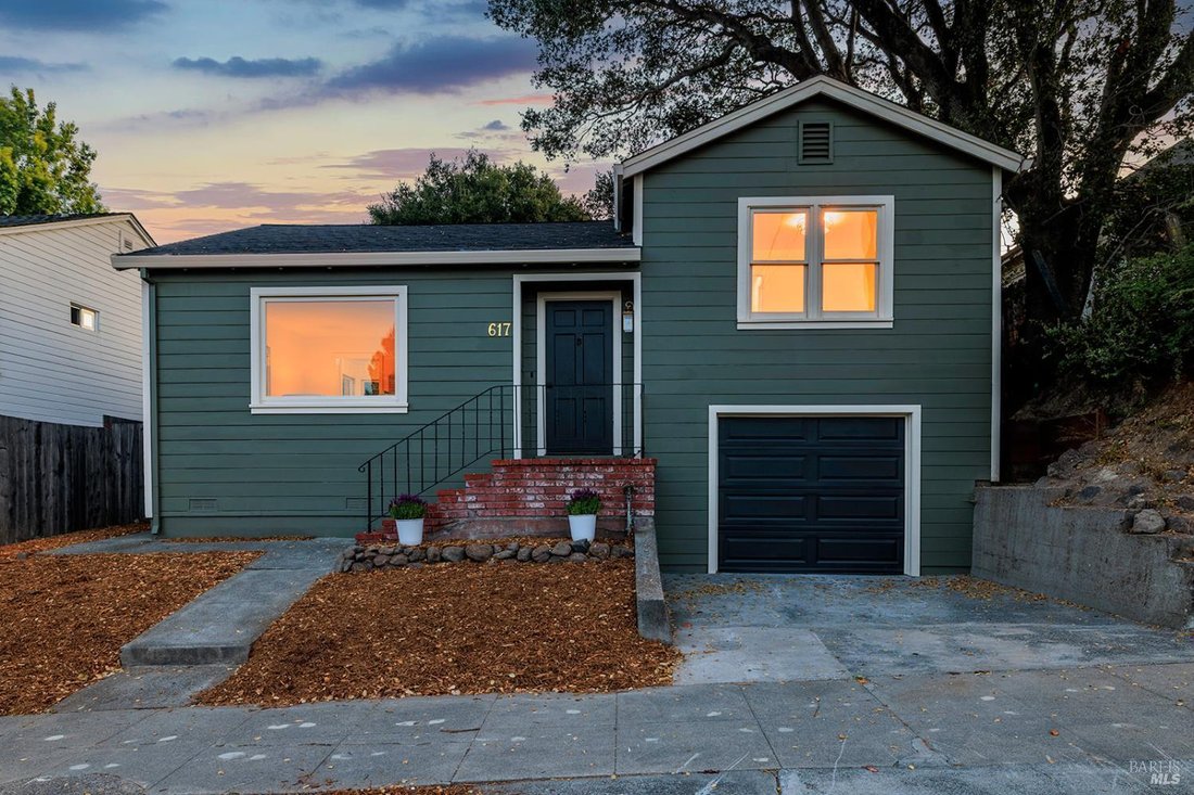 House in Petaluma, California, United States 1 - 18486683