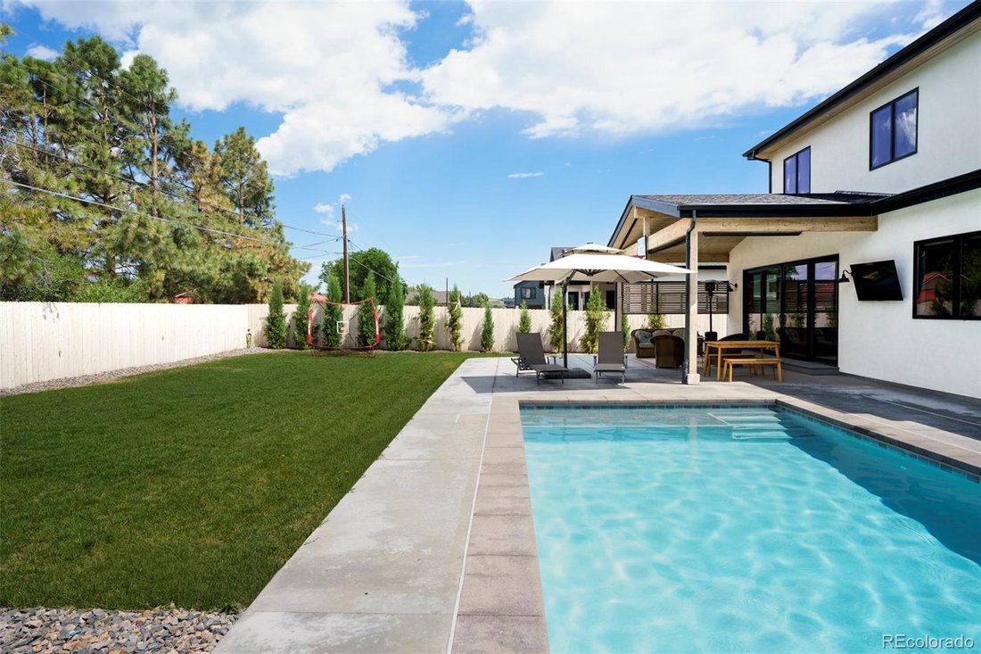 House in Lakewood, Colorado, United States 2 - 18483360