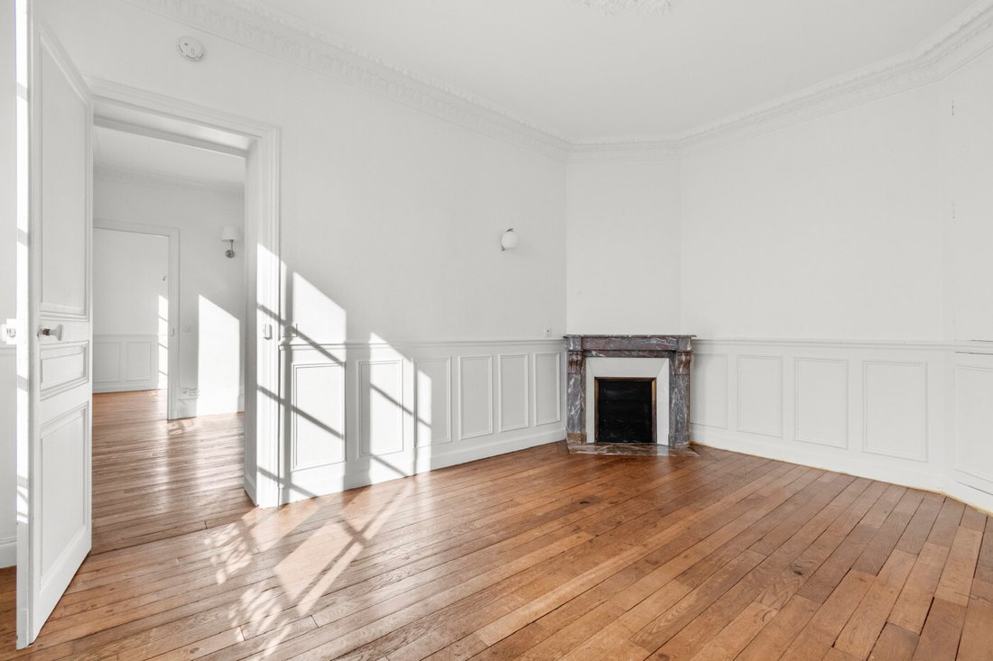 Apartment in Forêt, Saint-Germain-en-Laye, France 5 - 18485602