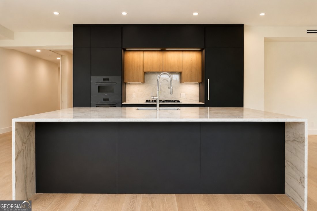 Condo in Atlanta, Georgia, United States 4 - 18486330