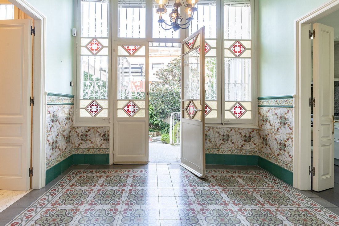 Townhouse in Districte 1, Badalona, Spain 1 - 15798743