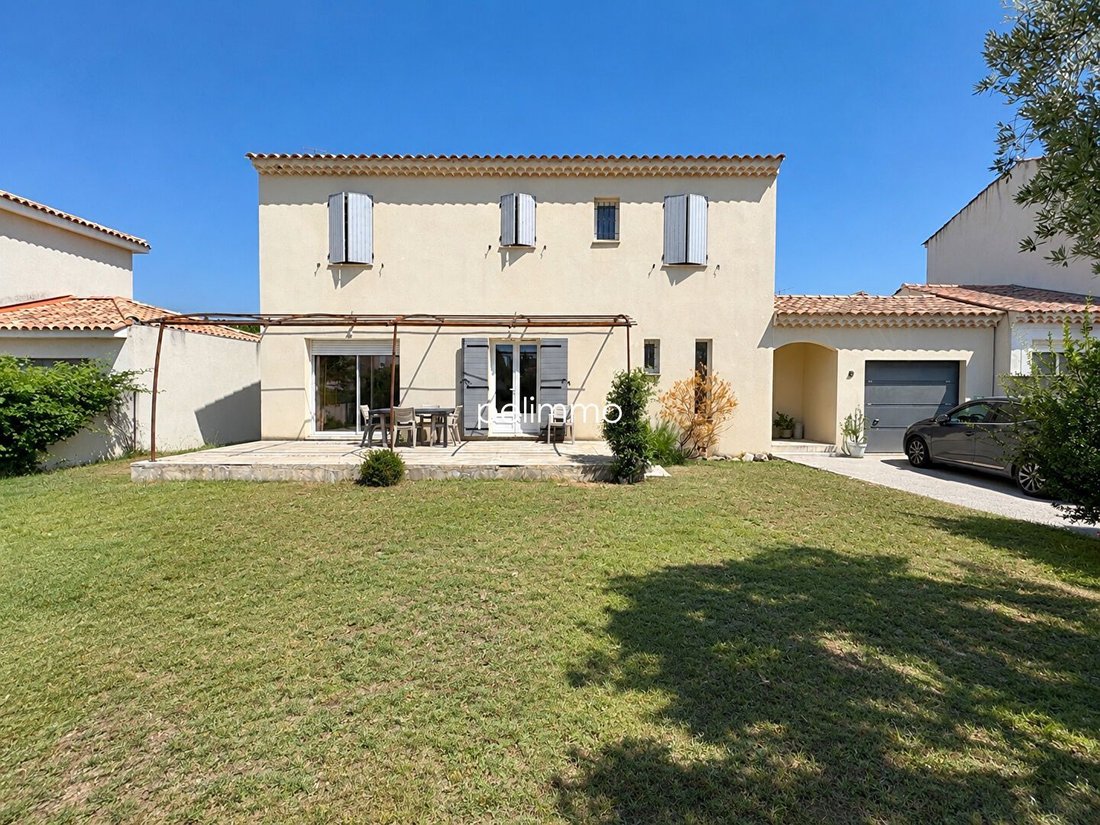 House in Nord et Ouest, Eyguières, France 1 - 18483439