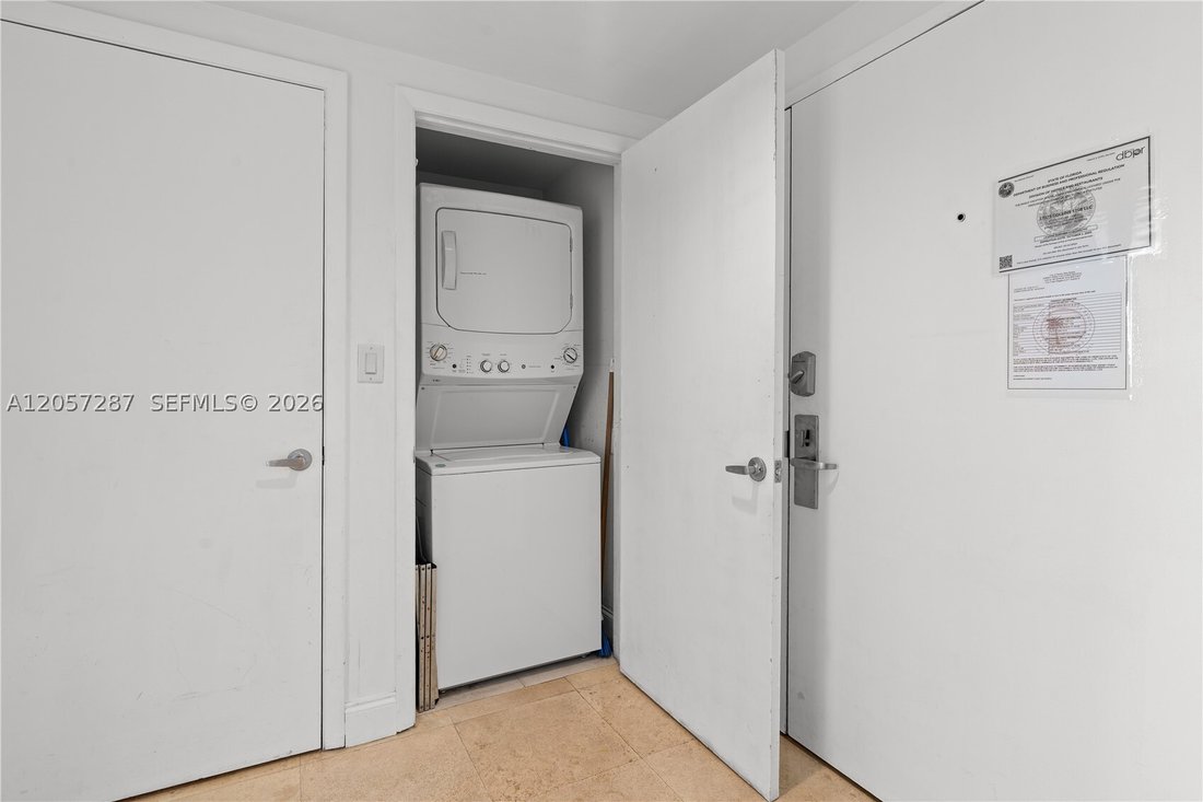 Condo in Golden Beach, Florida, United States 5 - 18485471