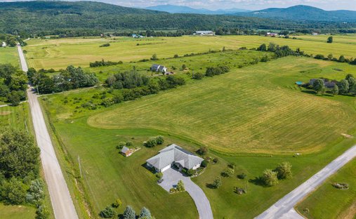 House in Saint Albans City, Vermont, United States 1