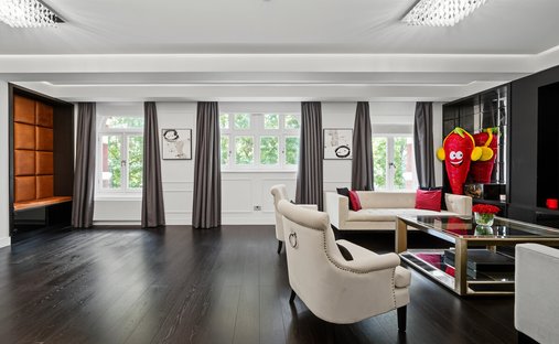 Apartment in South Kensington, Kensington And Chelsea, England 1