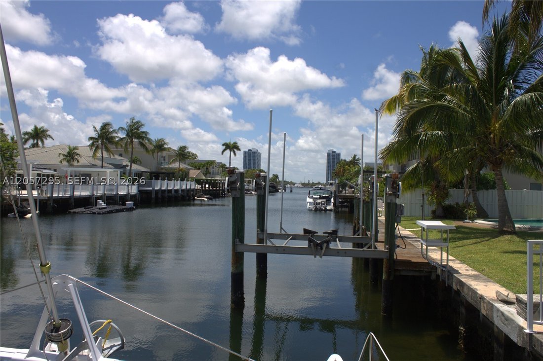 House in Golden Beach, Florida, United States 4 - 18485460