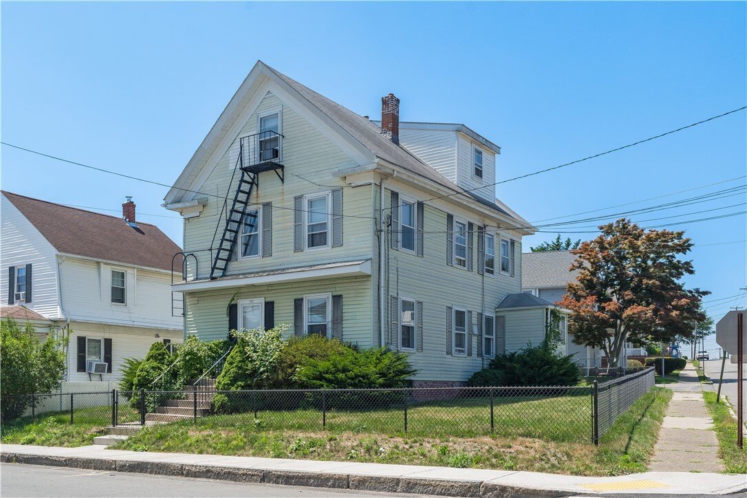 East Providence, Rhode Island, United States 1 - 18485163