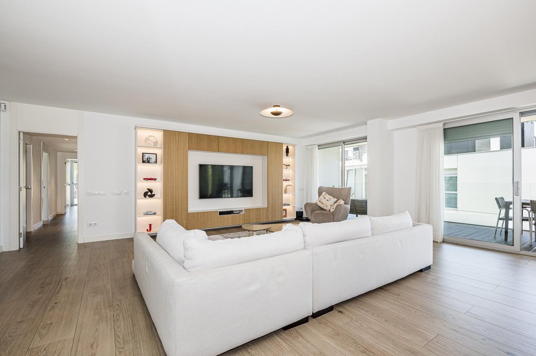 Apartment in Sant Cugat del Valles, Catalonia, Spain 4 - 18483447