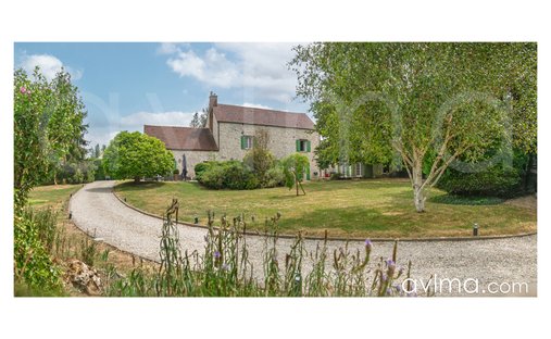House in Thiverval-Grignon, Ile-de-France, France 1