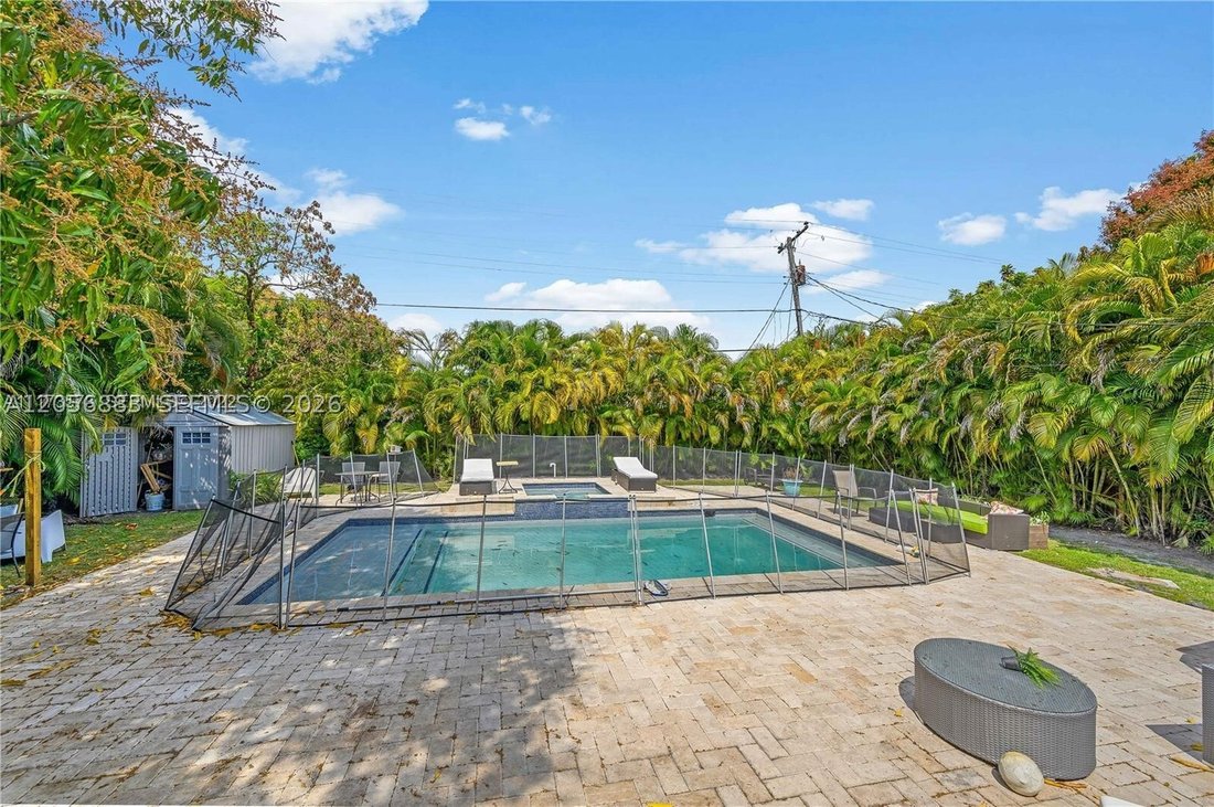 House in Miami, Florida, United States 2 - 18485426