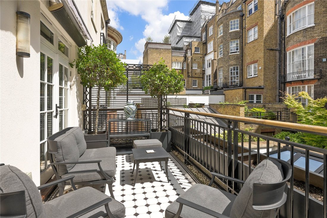 House in Mayfair, Westminster, England 2 - 18486038