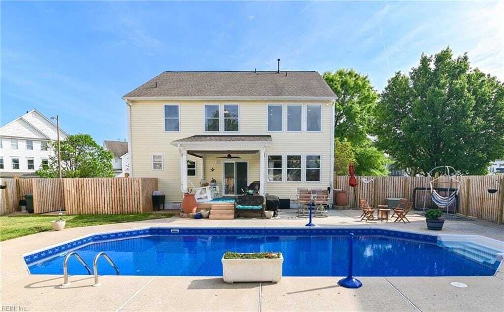 Maison à Norfolk, Virginie, États-Unis 3 - 18030550
