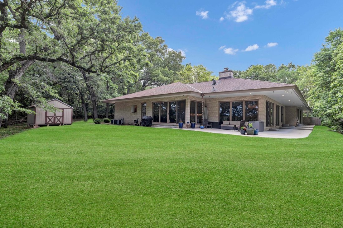 House in Barrington Hills, Illinois, United States 2 - 18486025