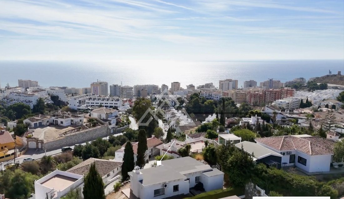 Villa in Fuengirola, Andalusia, Spain 1 - 18404821