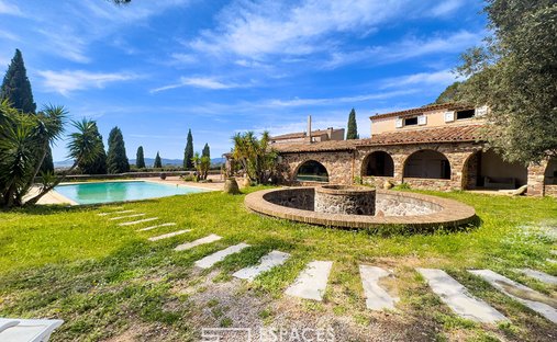 Villa in Exterieurs, Frejus, France 1