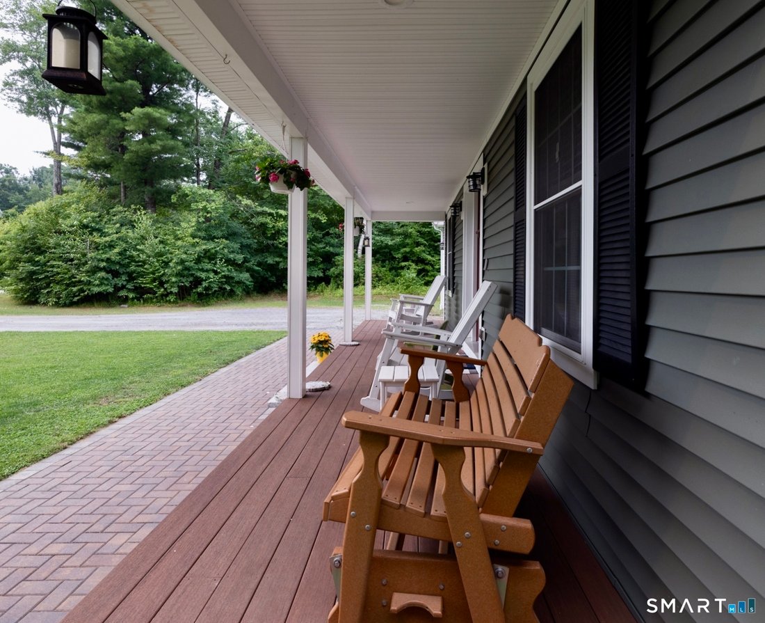 House in New Hartford, Connecticut, United States 3 - 18488037