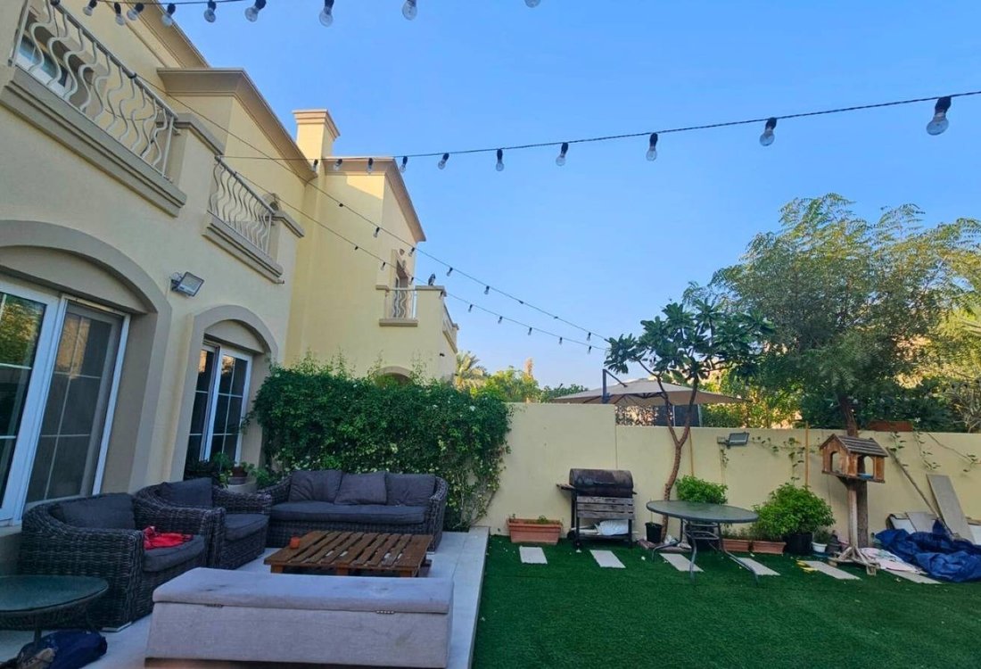 Villa in The Springs, Dubai, United Arab Emirates 2 - 18485235