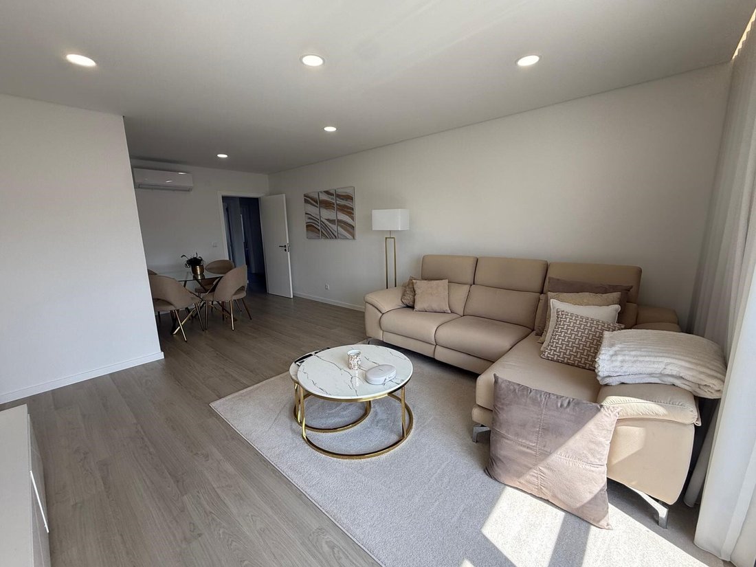 Apartment in Venteira, Lisbon, Portugal 4 - 18486892