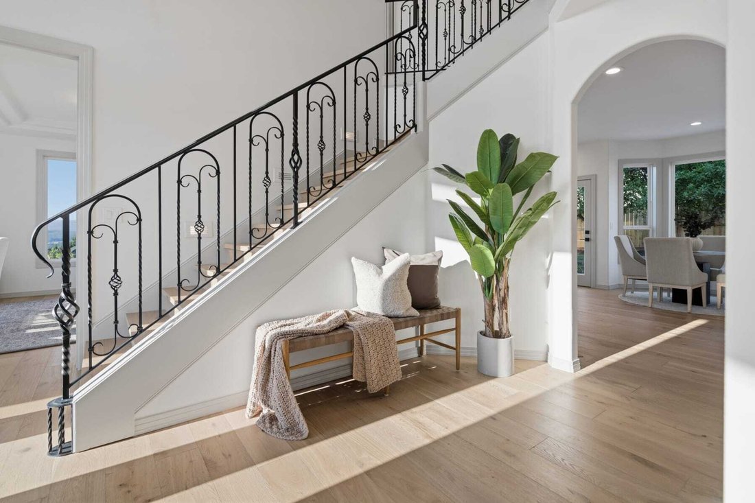 House in Camas, Washington, United States 5 - 18484984