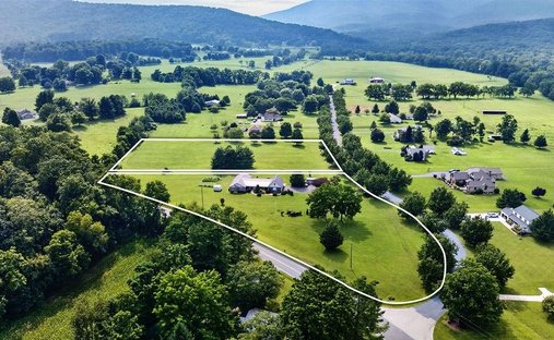 House in Swoope, Virginia, United States 1