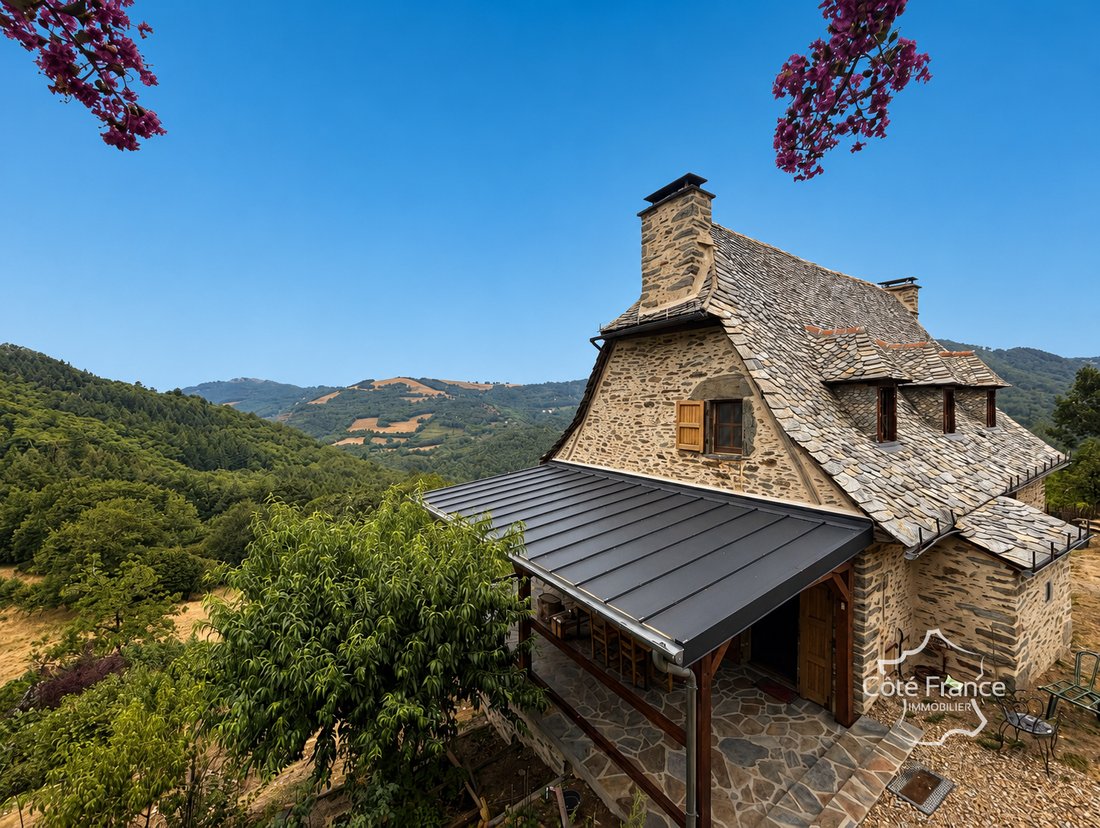 House in Cassaniouze, Auvergne-Rhône-Alpes, France 3 - 18483758