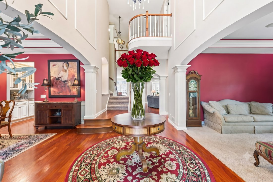 House in Hawthorn Woods, Illinois, United States 3 - 18486004