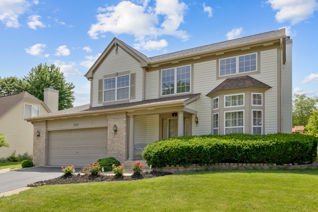 House in Aurora, Illinois, United States 1 - 18486043