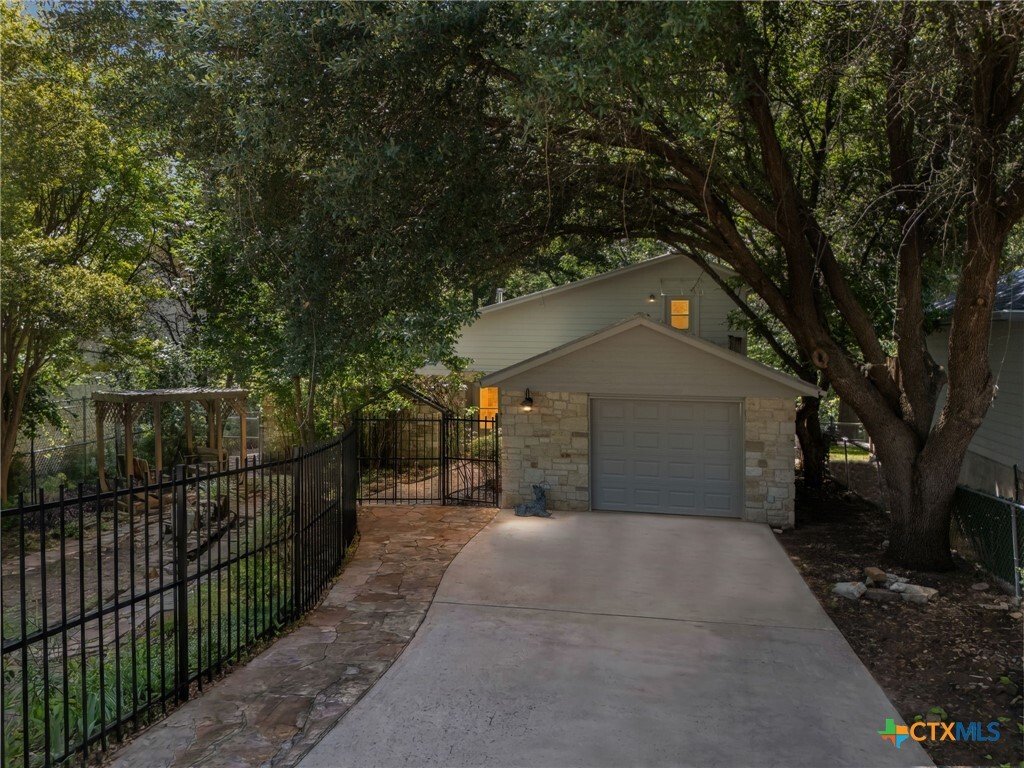 House in New Braunfels, Texas, United States 1 - 18485186