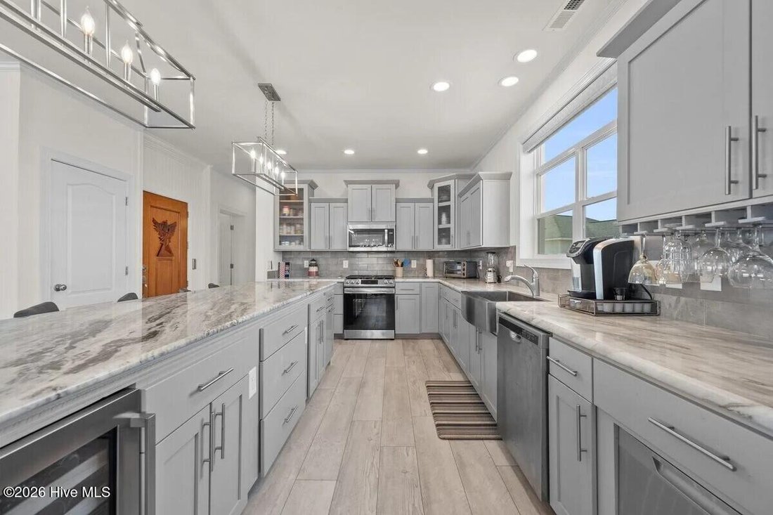 House in North Topsail Beach, North Carolina, United States 5 - 18483938