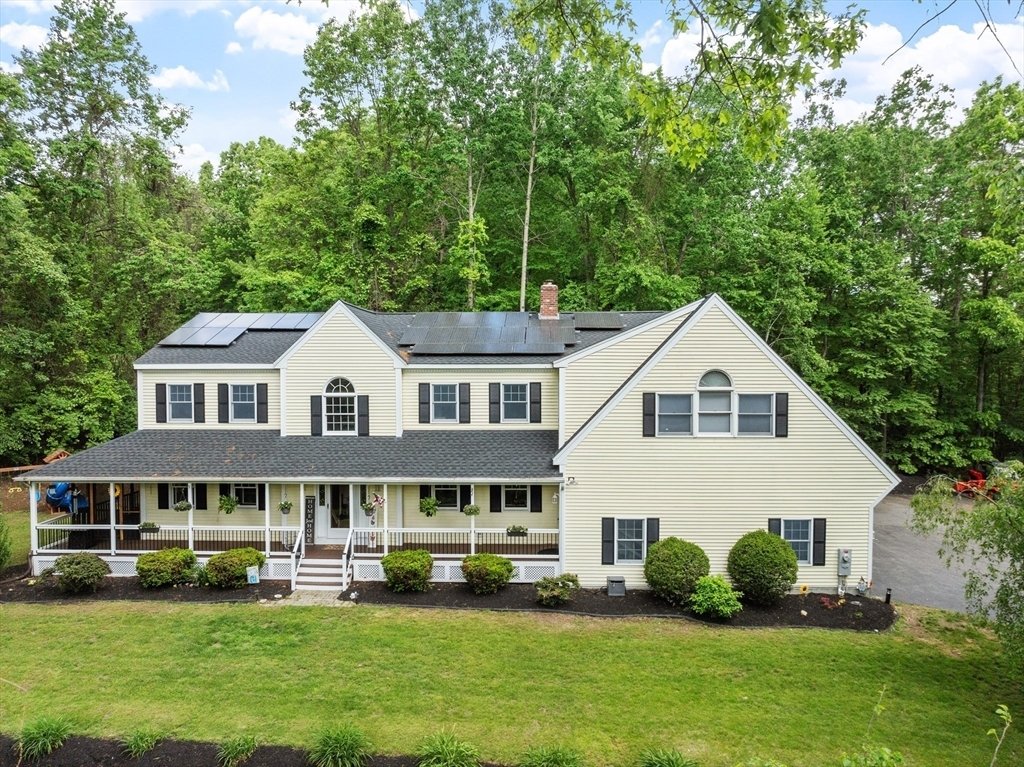 House in Lunenburg, Massachusetts, United States 2 - 18076050