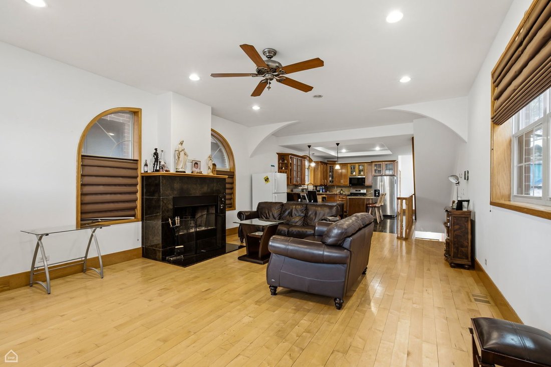 House in Chicago, Illinois, United States 4 - 18485999