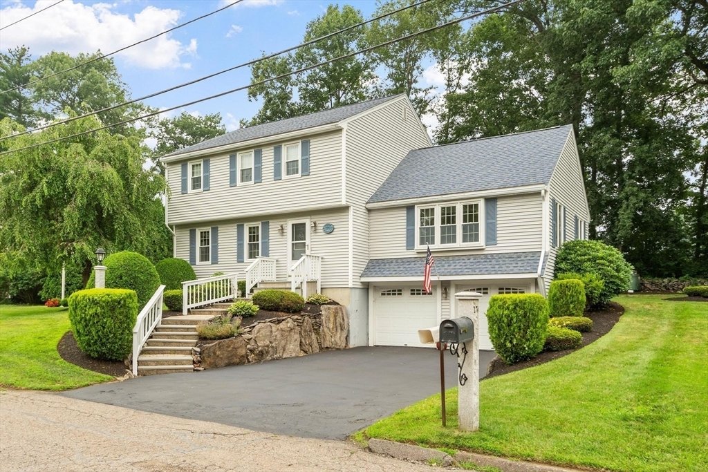 House in Leominster, Massachusetts, United States 2 - 18487450