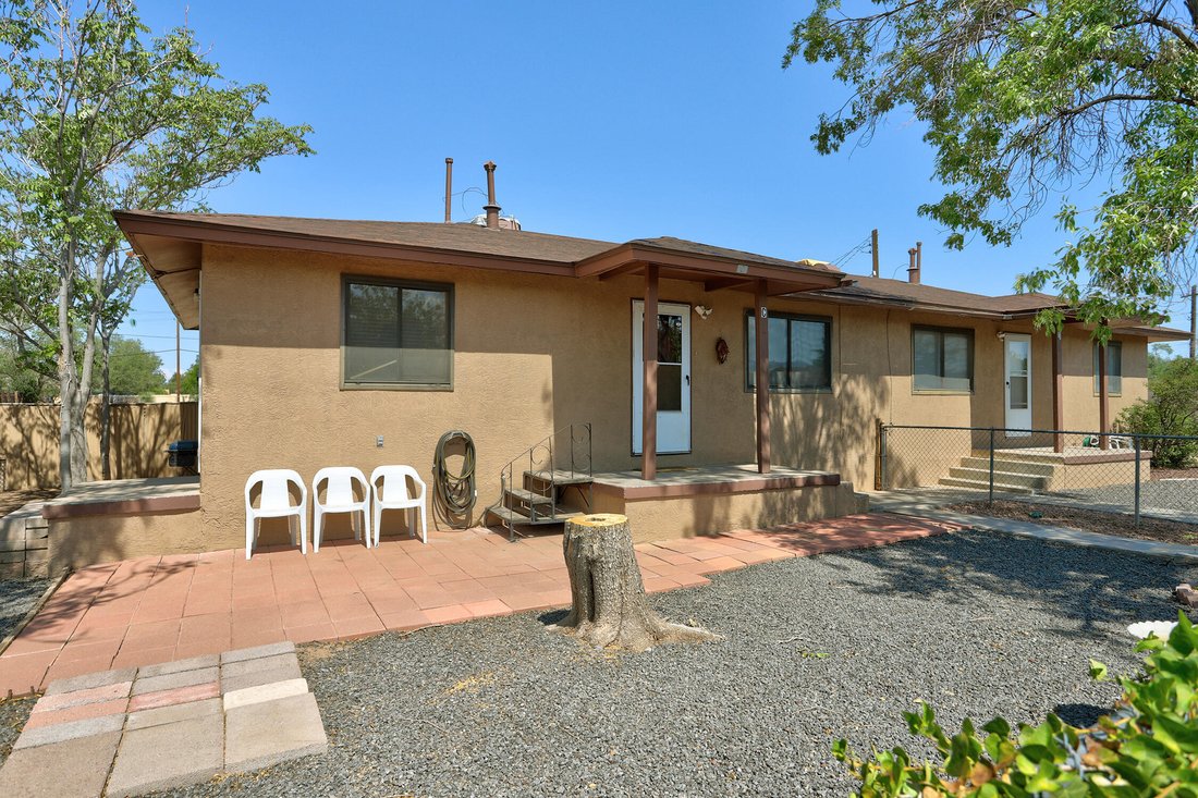 Albuquerque, New Mexico, United States 1 - 18488126