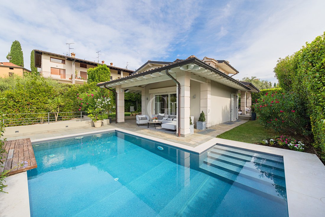 House in Soiano del Lago, Lombardy, Italy 2 - 18104987