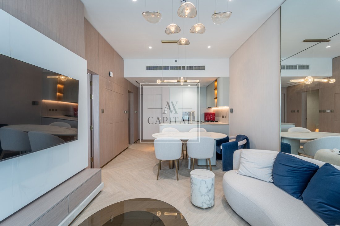 Apartment in Umm Suqeim, Dubai, United Arab Emirates 1 - 18483533