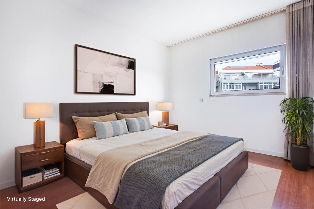 Apartment in Alges, Lisbon, Portugal 3 - 18486965