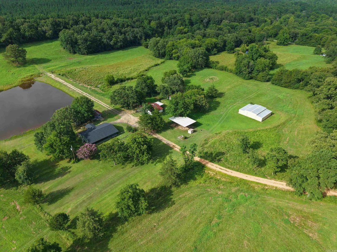 House in Kirby, Arkansas, United States 1 - 18485267